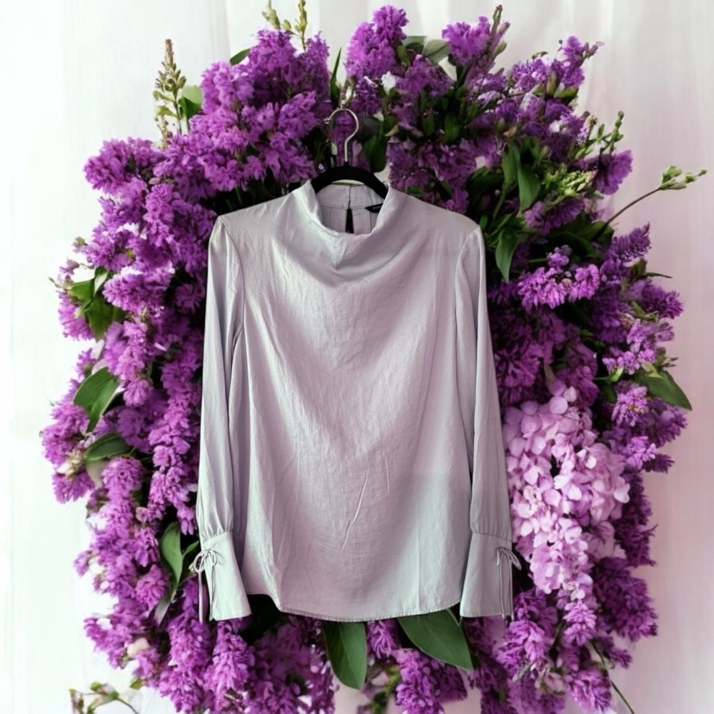 Banana Republic Elegant Light Purple Top